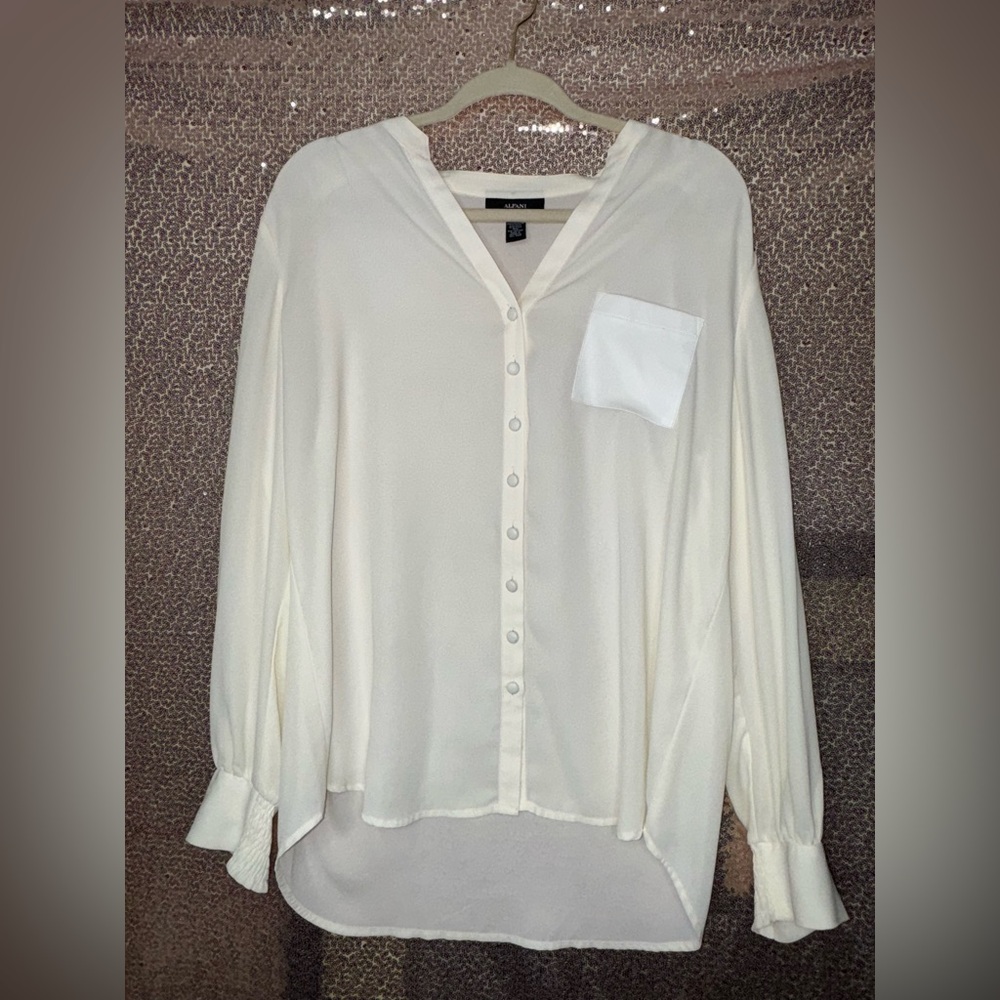 Alfani Cream Button-Down Long Sleeve Blouse